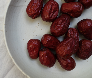 Red Dates 300x255