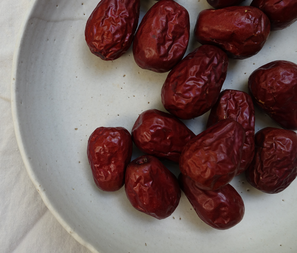 Red Dates 1024x870